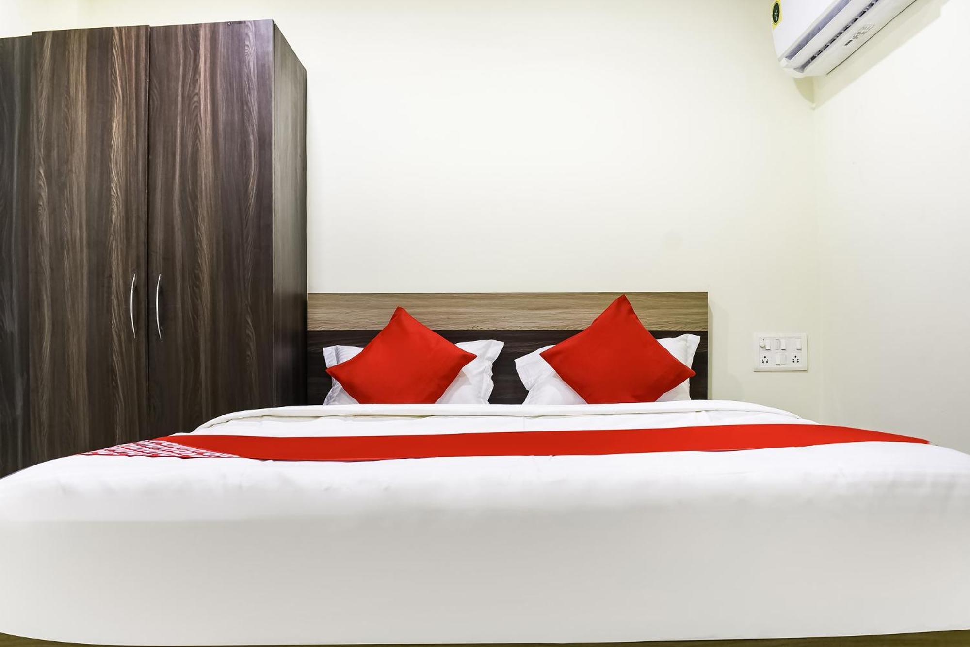 Hotel O S&H Residency Khandagiri Ngoại thất bức ảnh
